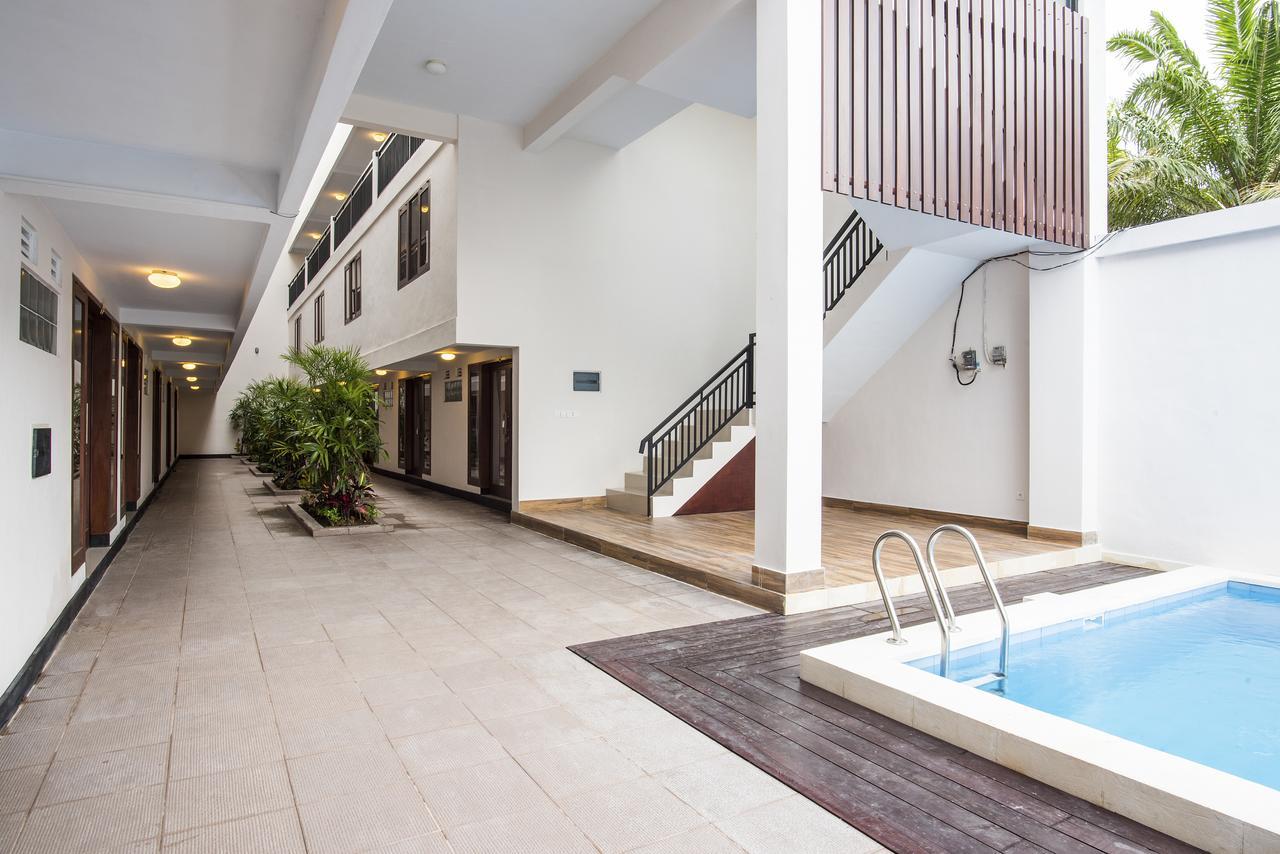 Legian Village Residence Семіньяк Екстер'єр фото