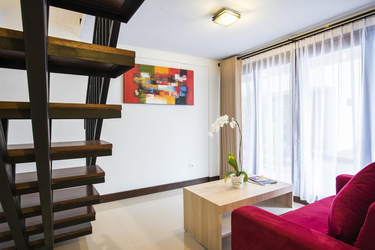 Legian Village Residence Семіньяк Екстер'єр фото