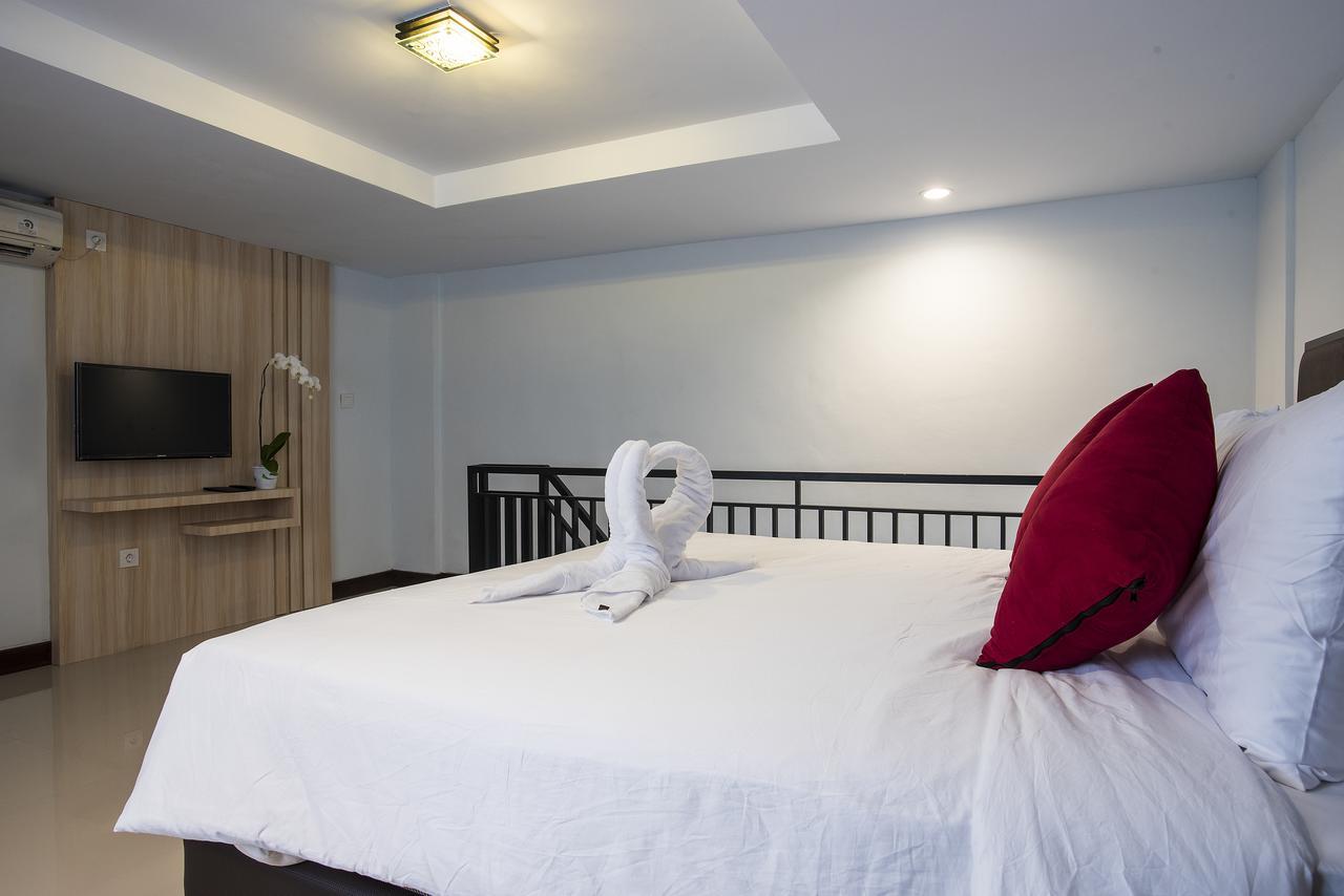 Legian Village Residence Семіньяк Екстер'єр фото