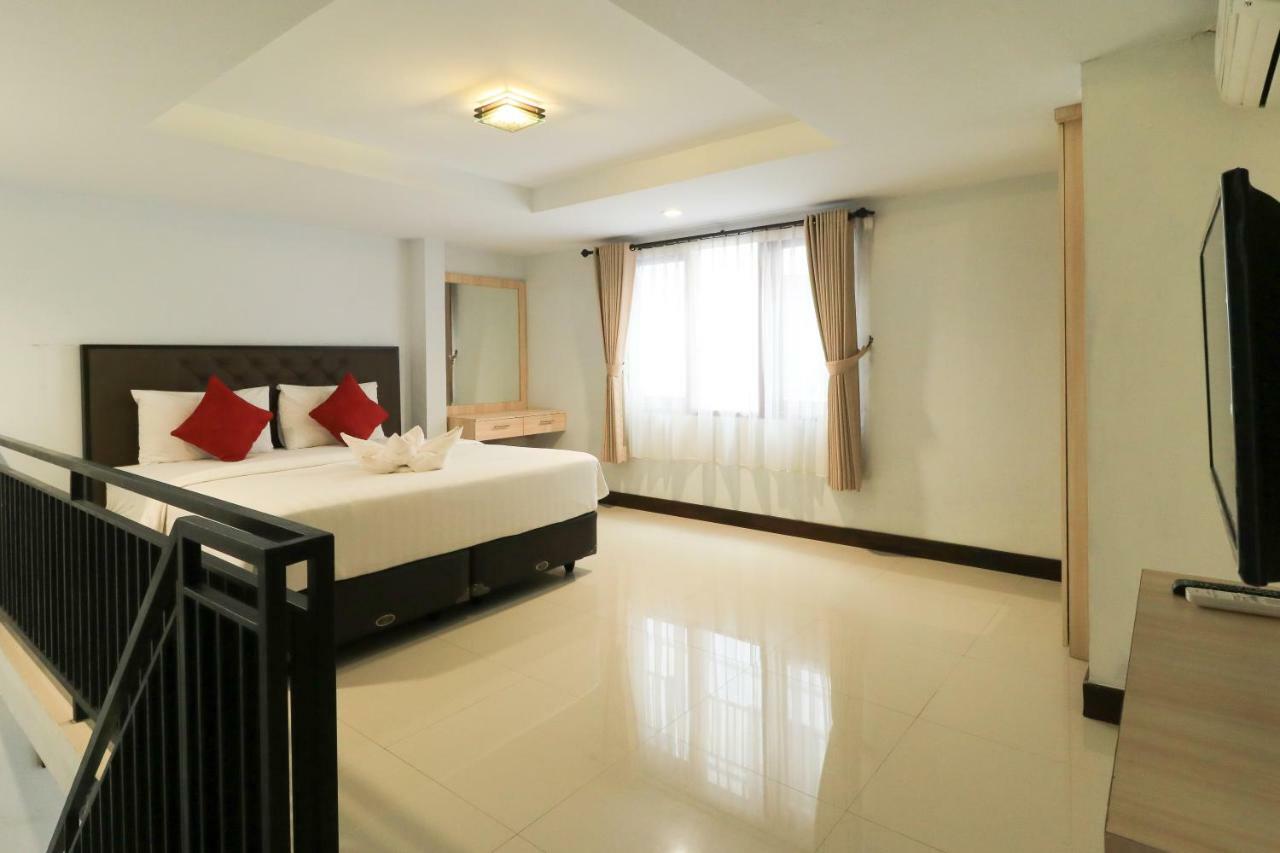 Legian Village Residence Семіньяк Екстер'єр фото