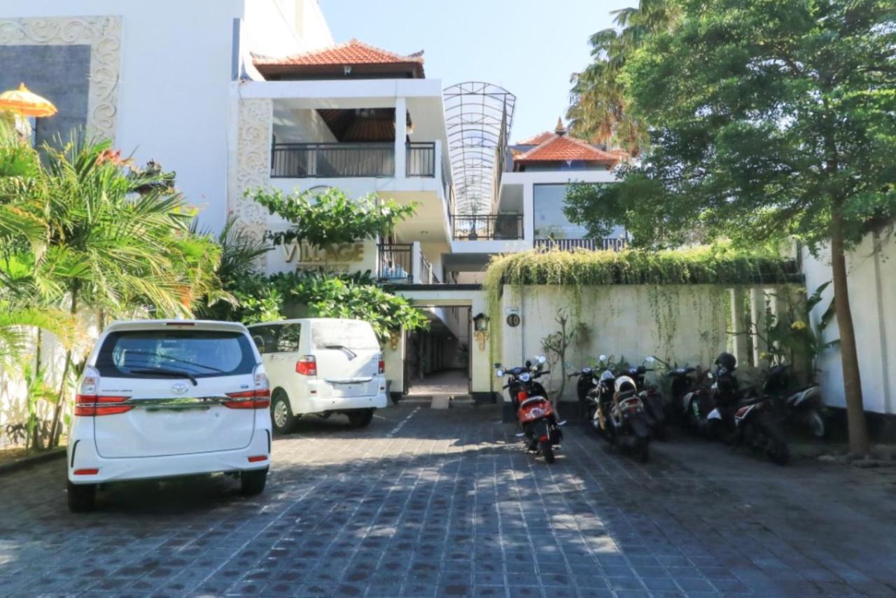 Legian Village Residence Семіньяк Екстер'єр фото