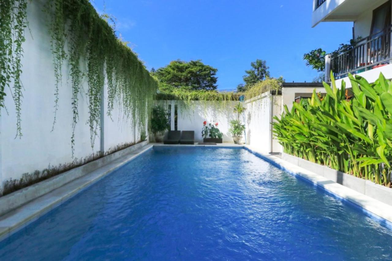 Legian Village Residence Семіньяк Екстер'єр фото