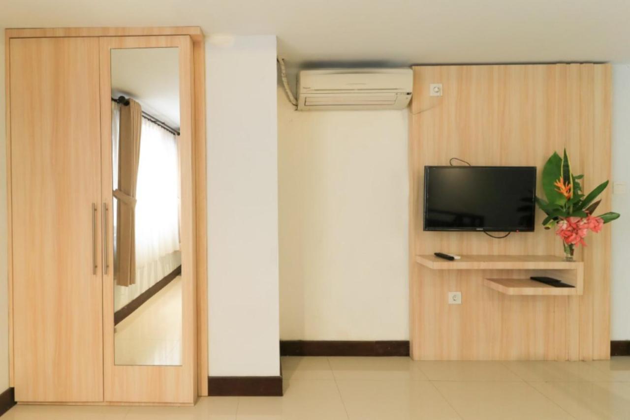 Legian Village Residence Семіньяк Екстер'єр фото